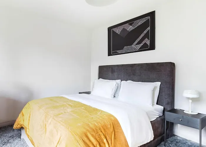 Executive Soho 2Br Flat